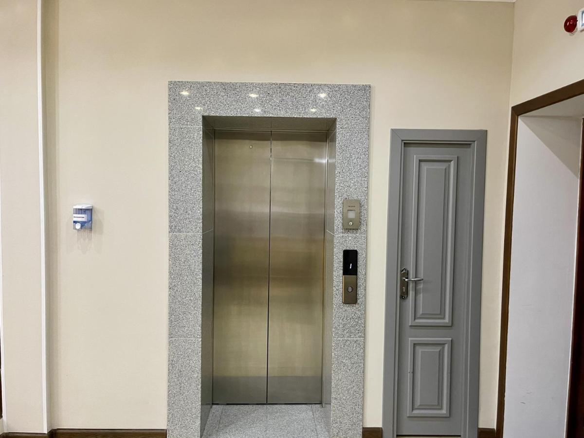 Atyraū Comfortplace מראה חיצוני תמונה